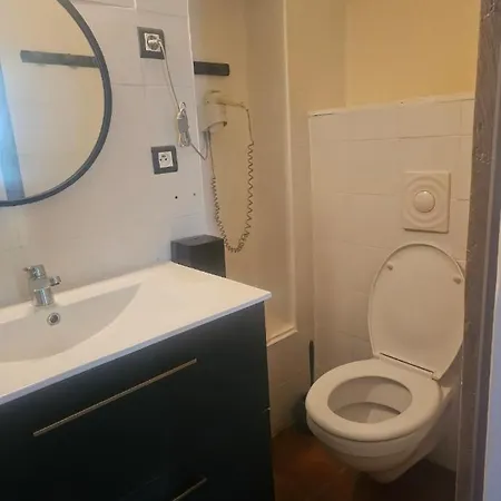 Nocleg ze śniadaniem Au Village