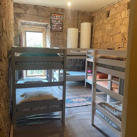 Au Village לינה וארוחת בוקר Serriera (Corsica)
