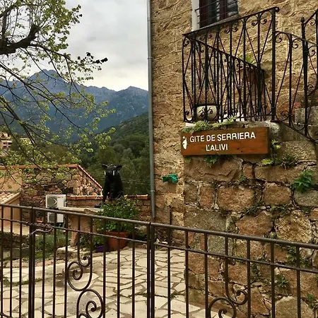 Bed & Breakfast Au Village Serriera (Corsica)